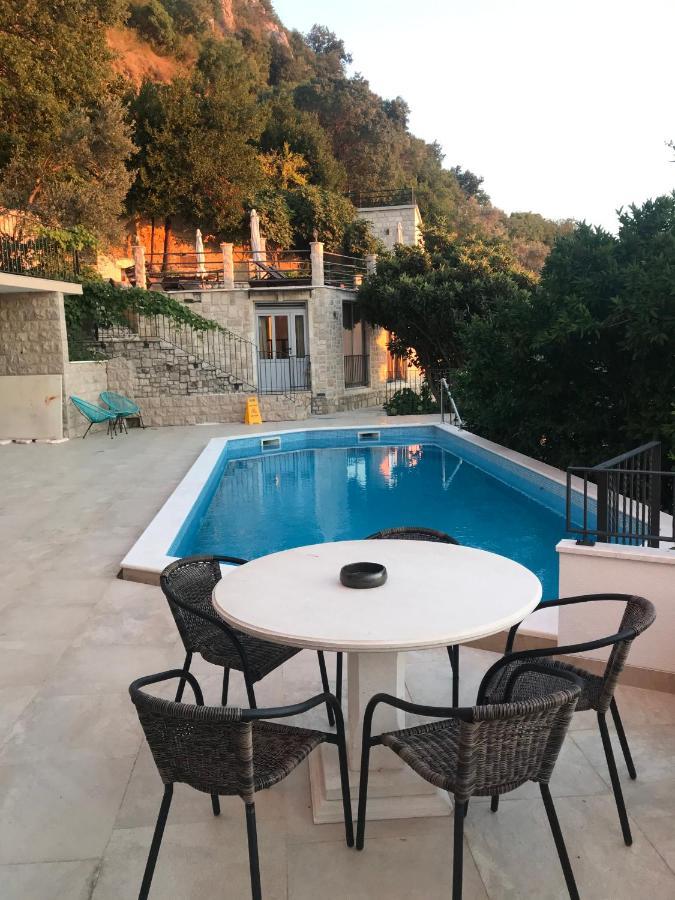 Rezevici Boutique Villa Petrovac Екстериор снимка